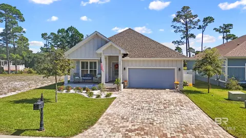 502 Lost Key Dr, Pensacola, FL 32507
