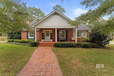 188 Lazenby St, Monroeville, AL 36460