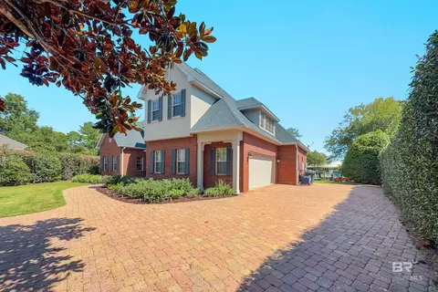 Exterior - 6630 E Quarry Dr, Elberta, AL 36530 photo 2 of 12