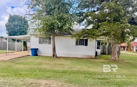 11 N Monroe St, Frisco City, AL 36445
