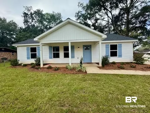 22754 Circle Dr, Robertsdale, AL 36567
