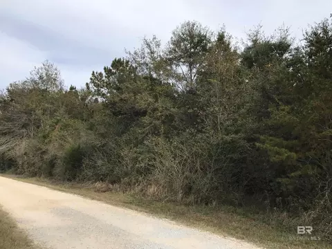 24050 N River Rd, Daphne, AL 36526