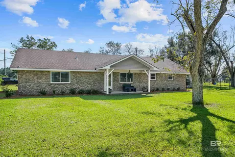 10196 Stucki Rd, Elberta, AL 36530