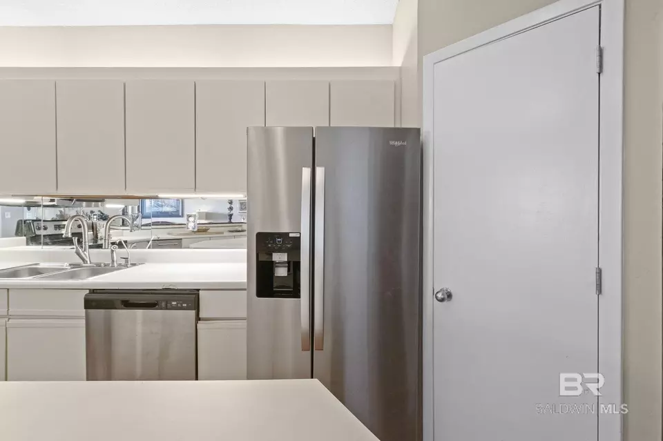 Kitchen - 24310 Perdido Beach Blvd #402B, Orange Beach, AL 36561 photo 7 of 8