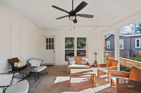Exterior - 511 N Wacker Ln, Mobile, AL 36608 photo 6 of 9