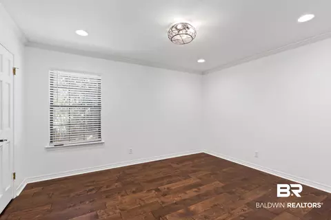 803 Regents Dr, Mobile, AL 36609 photo 19