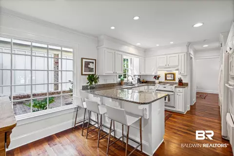 513 E Spring Park Dr, Mobile, AL 36608 photo 7