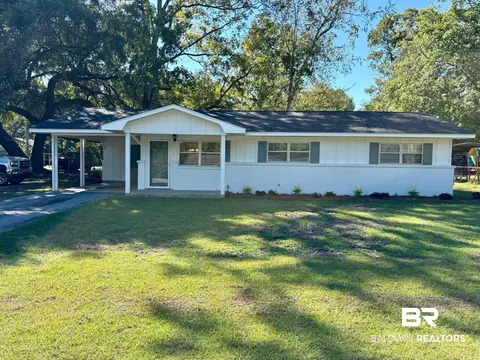 1701 Auburn Ave, Bay Minette, AL 36507