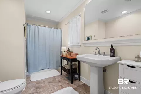 Bath - 11555 Jack Hamilton Rd, Mobile, AL 36695 photo 4 of 4