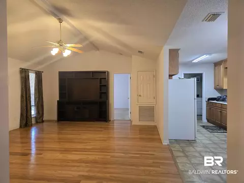 2554 Riverside Dr, Mobile, AL 36605 photo 19
