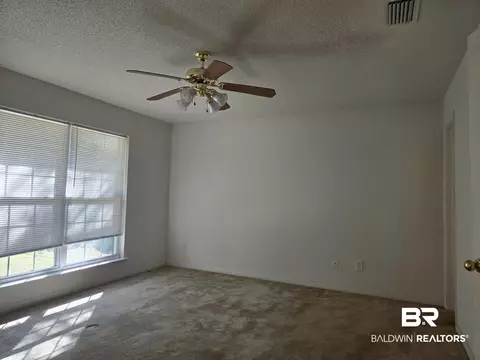2554 Riverside Dr, Mobile, AL 36605 photo 17