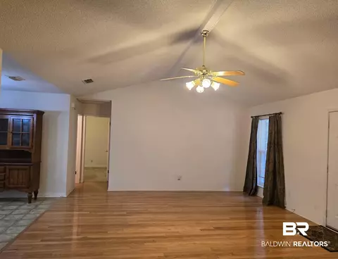 2554 Riverside Dr, Mobile, AL 36605 photo 8