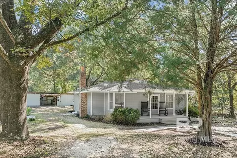 5060 Oak Crest Dr, Wilmer, AL 36587