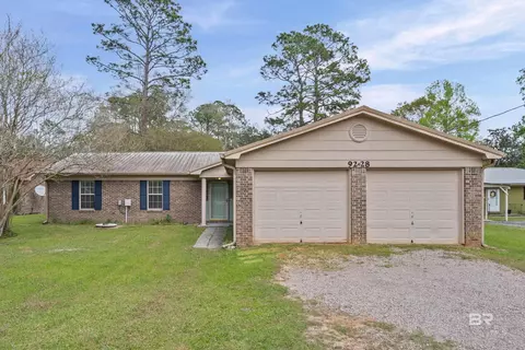 9228 Hammock Rd, Elberta, AL 36530