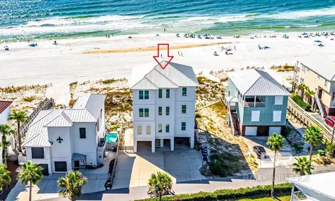 24638 Cross Ln, Orange Beach, AL 36561