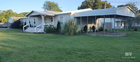 1887 Suavez Dr, Lillian, AL 36549