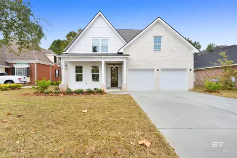 393 Scarlett Ave, Fairhope, AL 36532