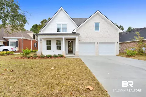 393 Scarlett Ave, Fairhope, AL 36532