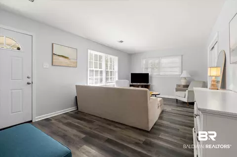 317 Syracuse St, Mobile, AL 36608 photo 5