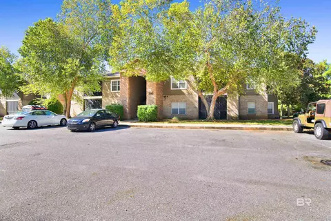 450 Park Ave #202, Foley, AL 36535