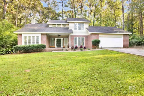 102 Piedmont Cir, Daphne, AL 36526