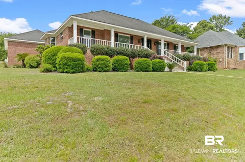 3040 Blue Bill Dr, Mobile, AL 36695
