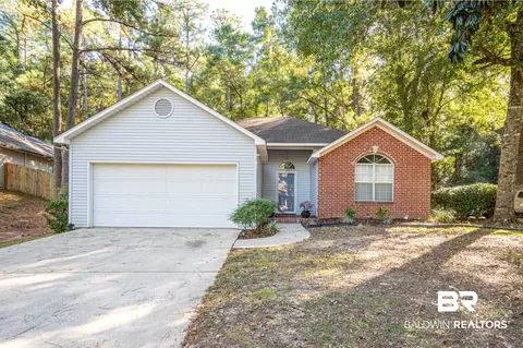 136 Donna Cir, Daphne, AL 36526