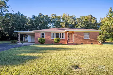 114 W Almyra St, Bay Minette, AL 36507
