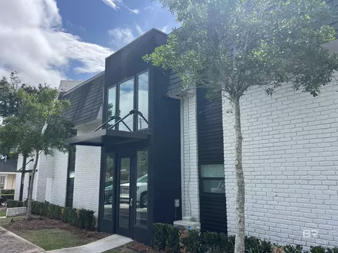 3655 Old Shell Rd #219, Mobile, AL 36608