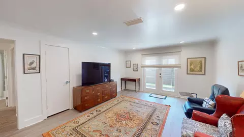 3655 Old Shell Rd #219, Mobile, AL 36608 photo 4