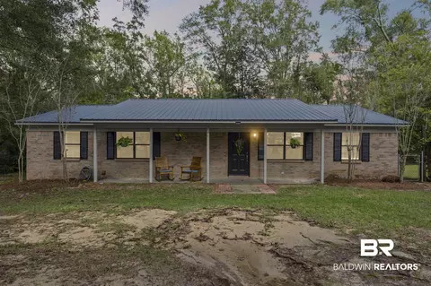 21283 Oak Ridge Dr, Robertsdale, AL 36567