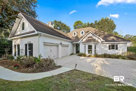 356 Liberty St, Fairhope, AL 36532