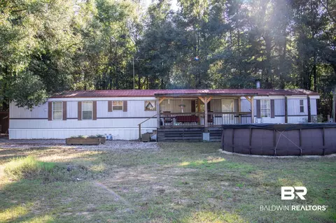 588 A D Clark Rd, Castleberry, AL 36432