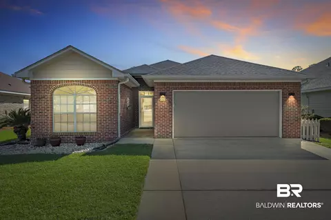 226 Hemingway Loop, Foley, AL 36535