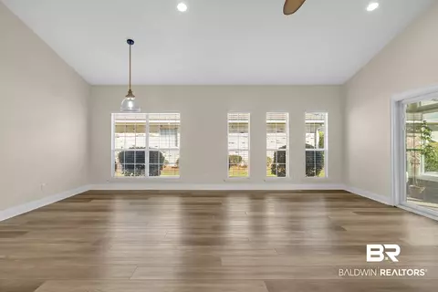 226 Hemingway Loop, Foley, AL 36535 photo 5