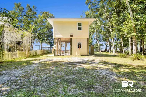9749 N Bay Rd, Foley, AL 36535
