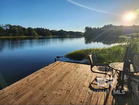 31 Lake Shore Dr, Daphne, AL 36526