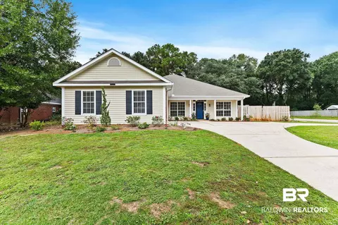 28866 Canterbury Rd, Daphne, AL 36526
