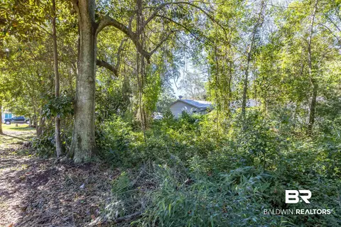 1020 E 23rd Ave, Gulf Shores, AL 36542