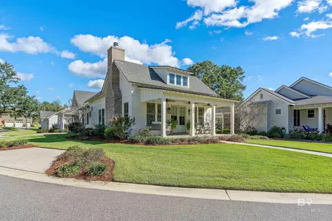 730 Boundary Dr, Fairhope, AL 36532