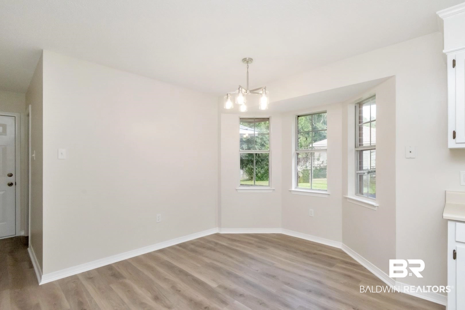 1352 W Carson Rd, Mobile, AL 36695 photo 3