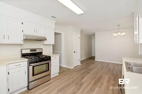 1352 W Carson Rd, Mobile, AL 36695 photo 6