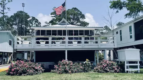 8959 Shore Dr, Foley, AL 36535