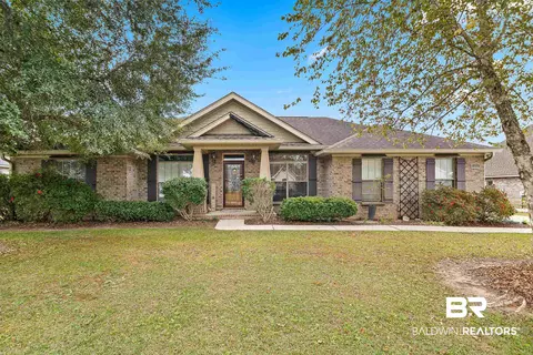 1058 Tampa Ave, Foley, AL 36535