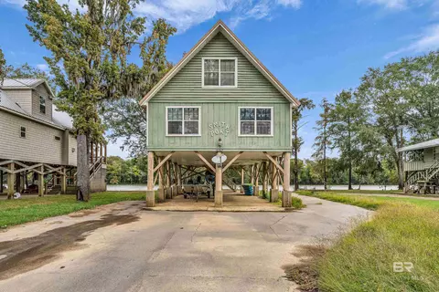 8317 Bryants Landing Rd, Stockton, AL 36579