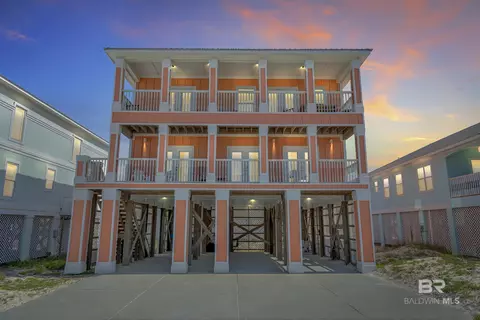 2477 Ponce De Leon Ct, Gulf Shores, AL 36542
