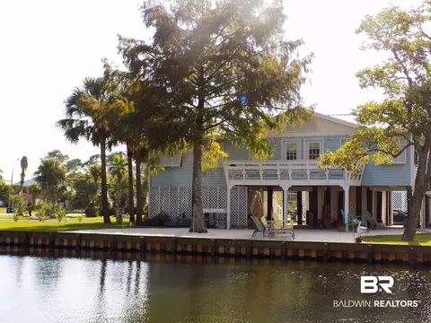 304 Windmill Ridge Rd, Gulf Shores, AL 36542