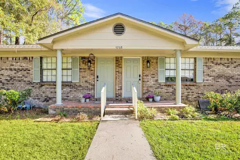 5768 Heritage Dr, Bon Secour, AL 36511