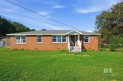 9110 Robley Ln, Semmes, AL 36575