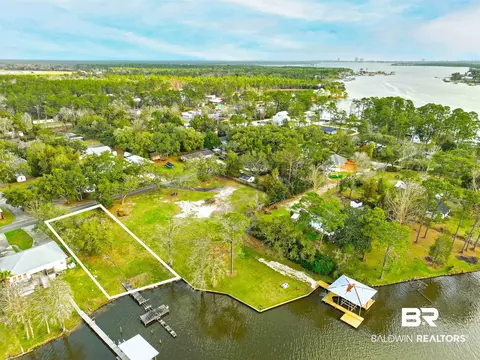9281 Brighton Ave, Elberta, AL 36530 photo 2